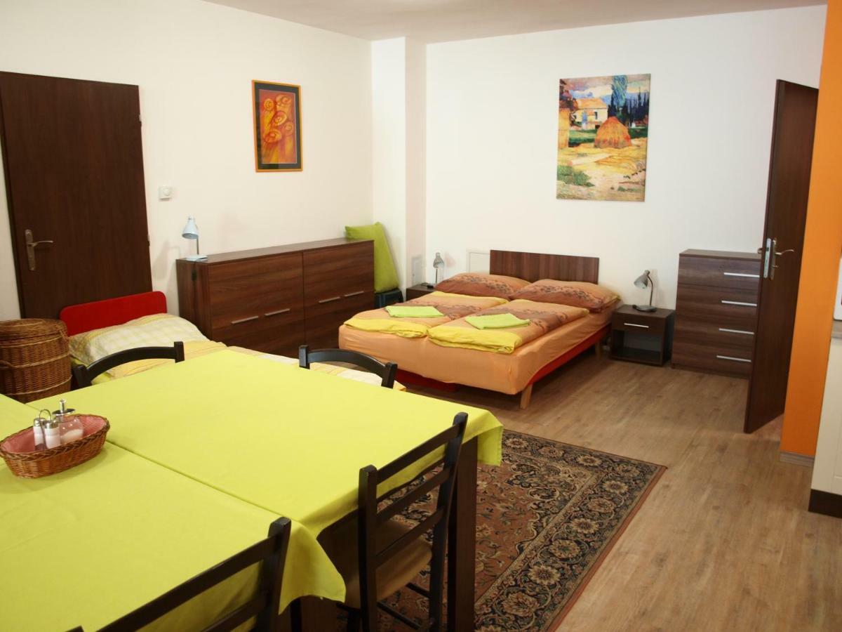 Apartmany Mia Kezmarok Ngoại thất bức ảnh